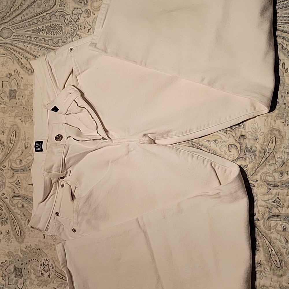Gap white girlfriend jeans